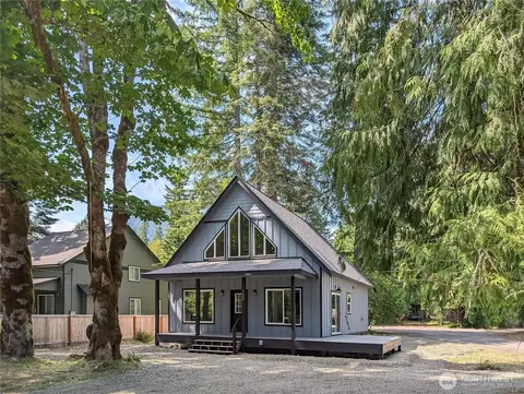 129 Slalom Way, Packwood, WA 98361