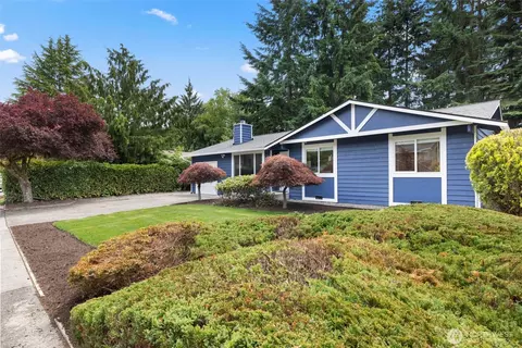 828 116th St SW, Everett, WA 98204 photo 2