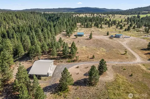 5974 River Bend Way, Fruitland, WA 99129