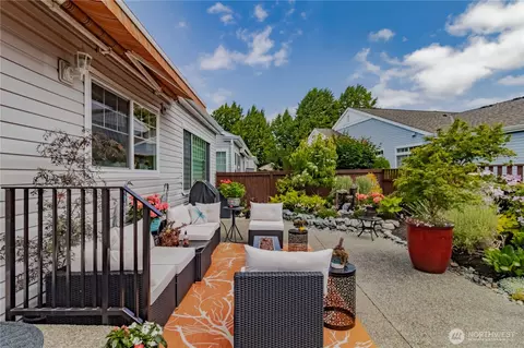 Exterior - 7416 144th Ave E, Sumner, WA 98390 photo 3 of 11