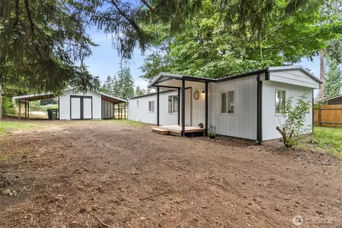 8725 Whitewood Loop SE, Yelm, WA 98597