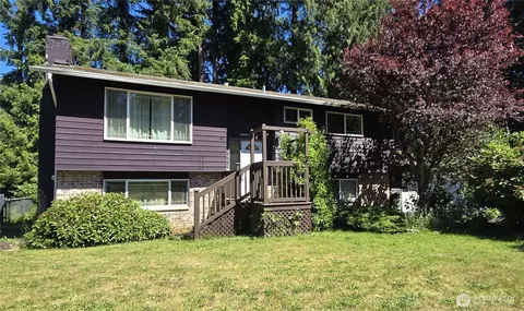 14252 142nd Ave SE, Renton, WA 98059