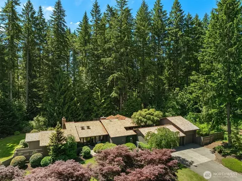 7511 220th Ave NE, Redmond, WA 98053