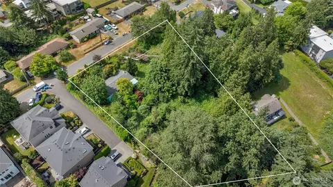 1412 N 40th St, Renton, WA 98056