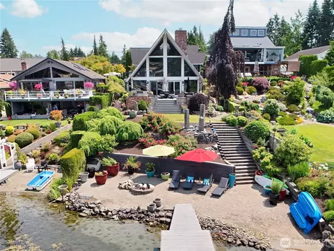 1504 E Lakeshore Dr, Lake Stevens, WA 98258