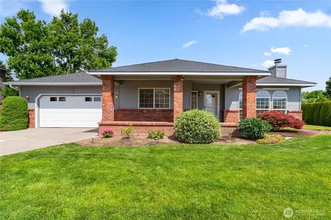 840 Amy Ct, East Wenatchee, WA 98802