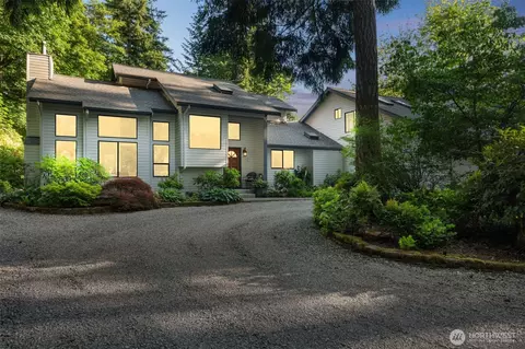 24230 218th Ave SE, Maple Valley, WA 98038