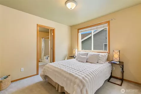 Bedroom - 18328 10th Dr SE, Bothell, WA 98012 photo 4 of 5