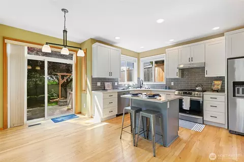 Kitchen - 18328 10th Dr SE, Bothell, WA 98012 photo 1 of 3