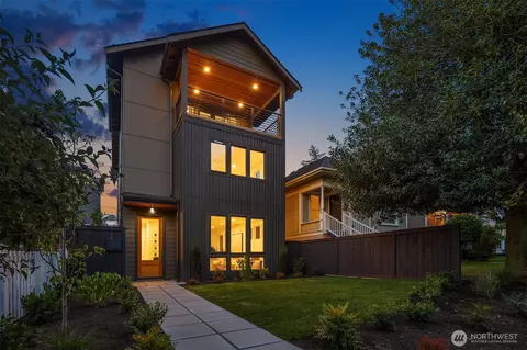 1954 5th Ave W, Seattle, WA 98119