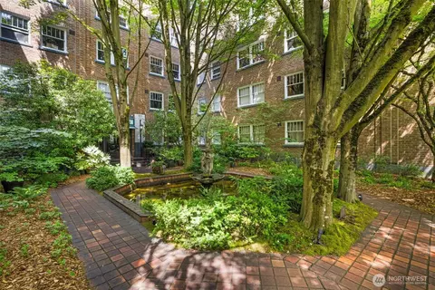 1631 16th Ave #114, Seattle, WA 98122