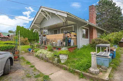 2619 Birchwood Ave, Bellingham, WA 98225