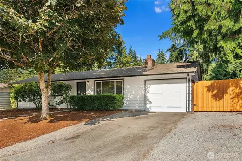 30420 3rd Pl S, Federal Way, WA 98003