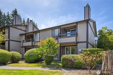 4709 176th St SW #C1, Lynnwood, WA 98037