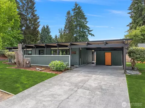 6602 35th St W, University Place, WA 98466