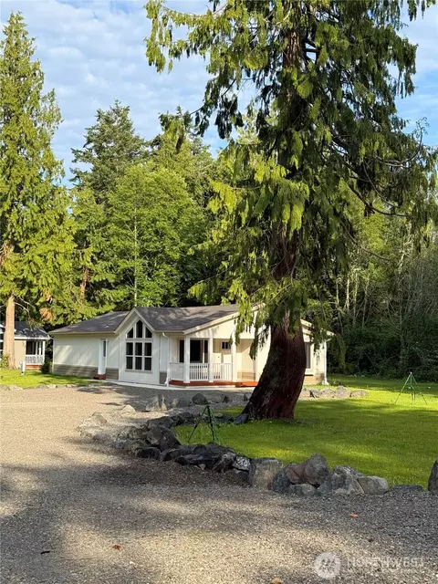 14 Loretta Ln, Port Hadlock, WA 98339