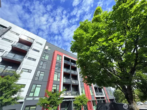 1085 103rd Ave NE #619, Bellevue, WA 98004