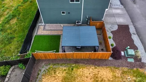 Exterior - 16311 5th Dr SE, Bothell, WA 98012 photo 8 of 8