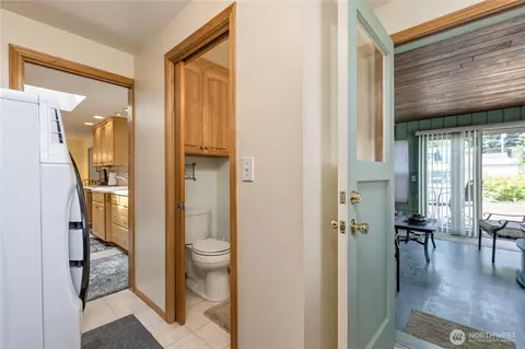 Other - 1023 E Maple St, Kent, WA 98030 photo 3 of 5