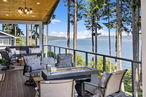 801 139th Street Ct NW, Gig Harbor, WA 98332