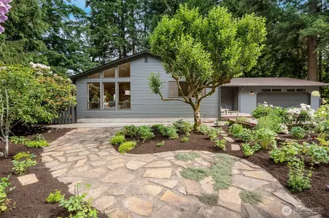 6114 218th St SE, Woodinville, WA 98072