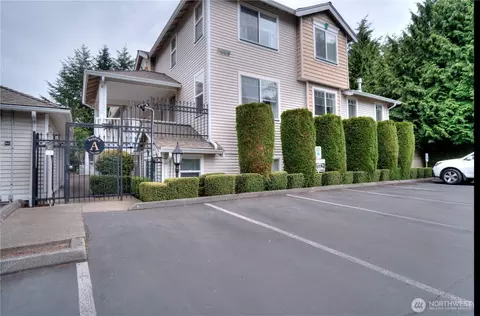 7009 196 St SW #A103, Lynnwood, WA 98036
