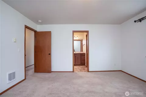 20614 6th Avenue Ct E, Spanaway, WA 98387 photo 19