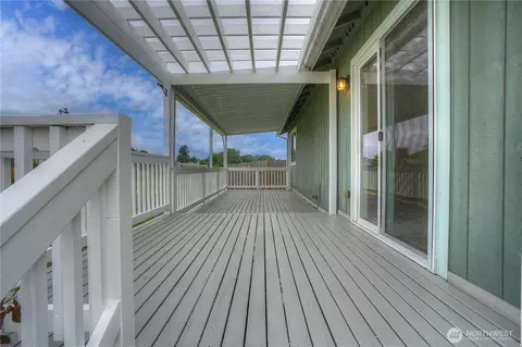 20614 6th Avenue Ct E, Spanaway, WA 98387 photo 22