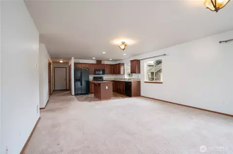 20614 6th Avenue Ct E, Spanaway, WA 98387 photo 13