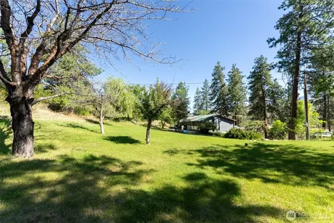 Exterior - 19834 State Route 20, Twisp, WA 98856 photo 8 of 14