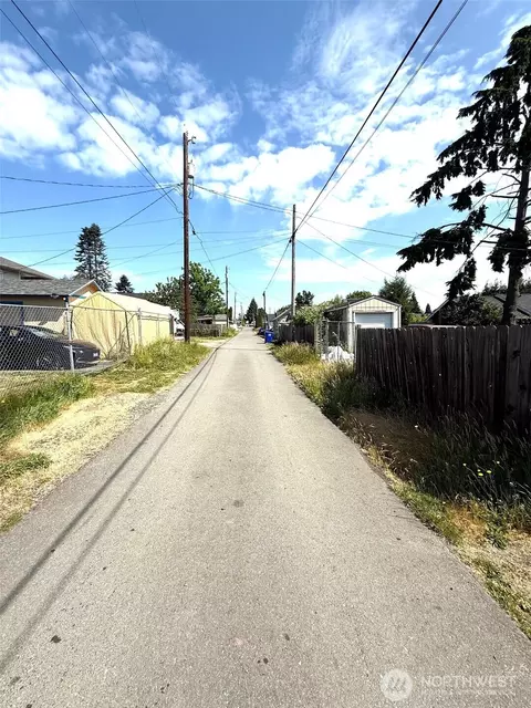Other - 2521 Walnut St, Everett, WA 98201 photo 5 of 5