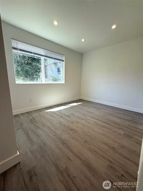 Bedroom - 2521 Walnut St, Everett, WA 98201 photo 2 of 2