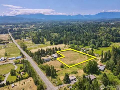 100 Davenhill Ln, Sequim, WA 98382