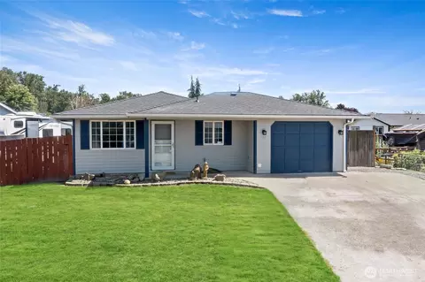 307 Brown St SE, Orting, WA 98360