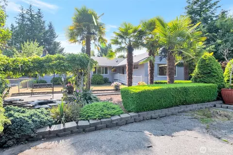 18999 80th Ave W, Edmonds, WA 98026
