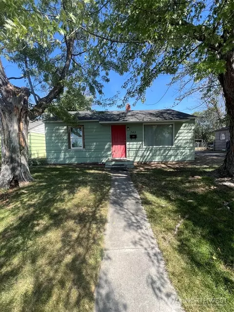 345 W Ridge Rd, Moses Lake, WA 98837