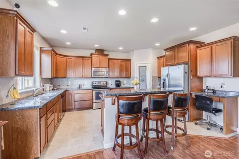 Kitchen - 7811 238th St Ct E, Graham, WA 98338 photo 1 of 5