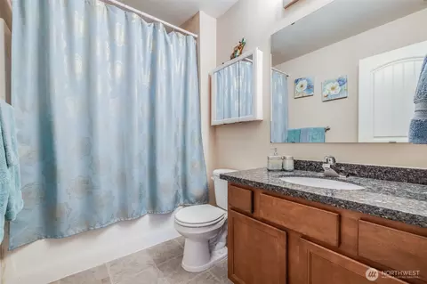 Bath - 7811 238th St Ct E, Graham, WA 98338 photo 4 of 4