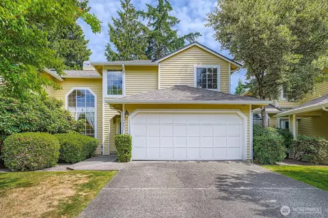 15831 Northup Way #26, Bellevue, WA 98008