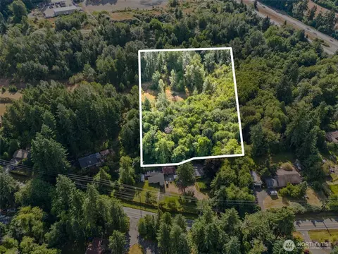 1680 Draham Rd NE, Lacey, WA 98516