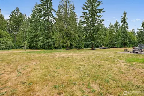 Exterior - 33320 27th Ave E, Roy, WA 98580 photo 2 of 6