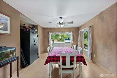 Dining - 33320 27th Ave E, Roy, WA 98580 photo 1 of 1