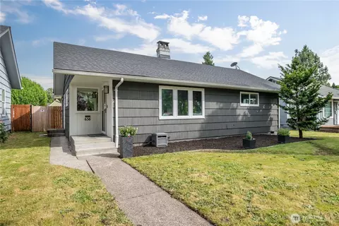 656 22nd Ave, Longview, WA 98632
