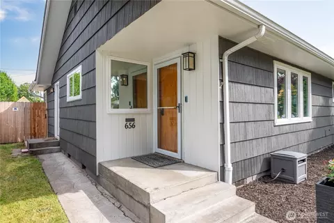 656 22nd Ave, Longview, WA 98632 photo 4