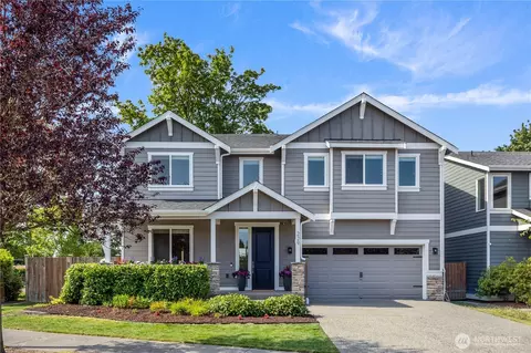 229 205th Pl SW, Lynnwood, WA 98036