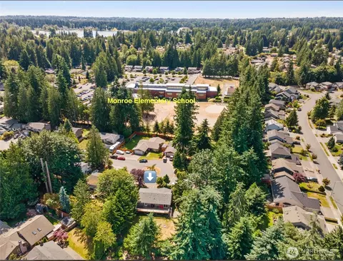 View/Area - 10813 29th Dr SE, Everett, WA 98208 photo 1 of 1