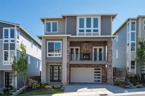 7559 S 130th Pl, Seattle, WA 98178
