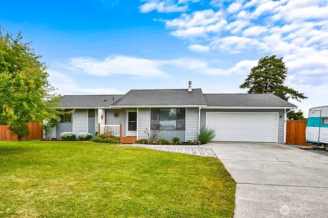 1817 Sandalwood St, Mount Vernon, WA 98273