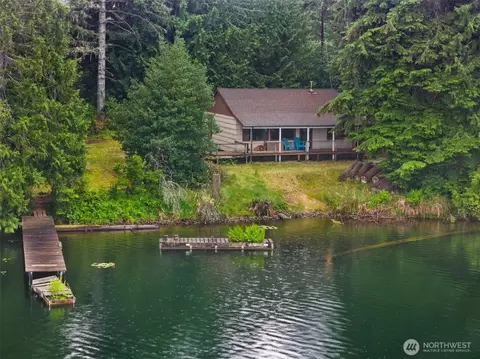 2120 E Spencer Lake Rd, Shelton, WA 98584