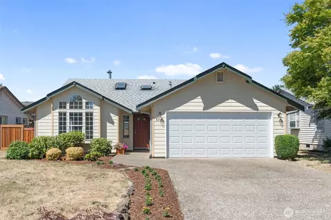 5717 Crystal Ct SE, Lacey, WA 98513
